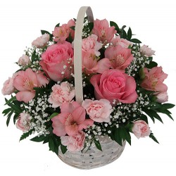 Composizioni di fiori in cesto