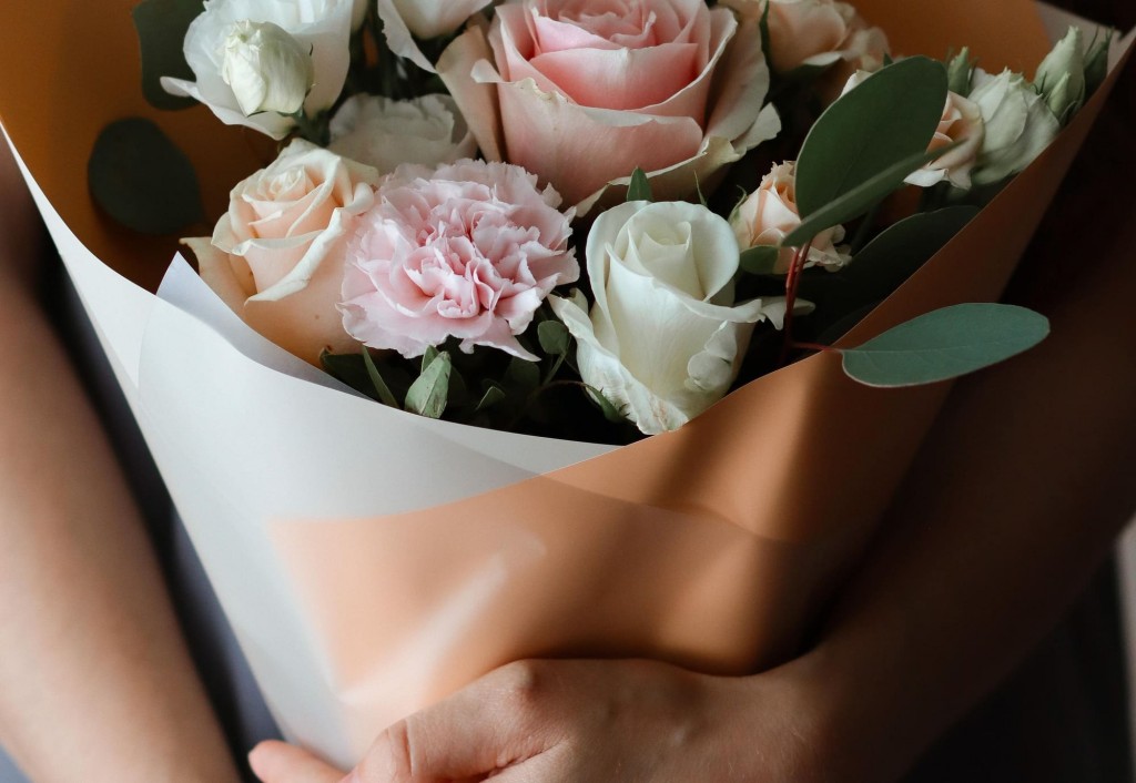 Regalare un bouquet di fiori